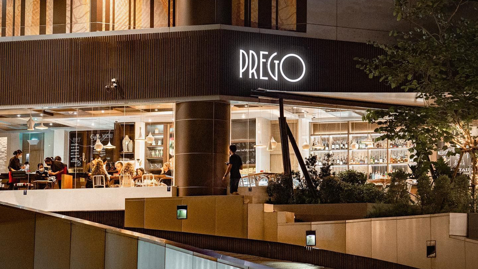 prego-bangkok-exterior