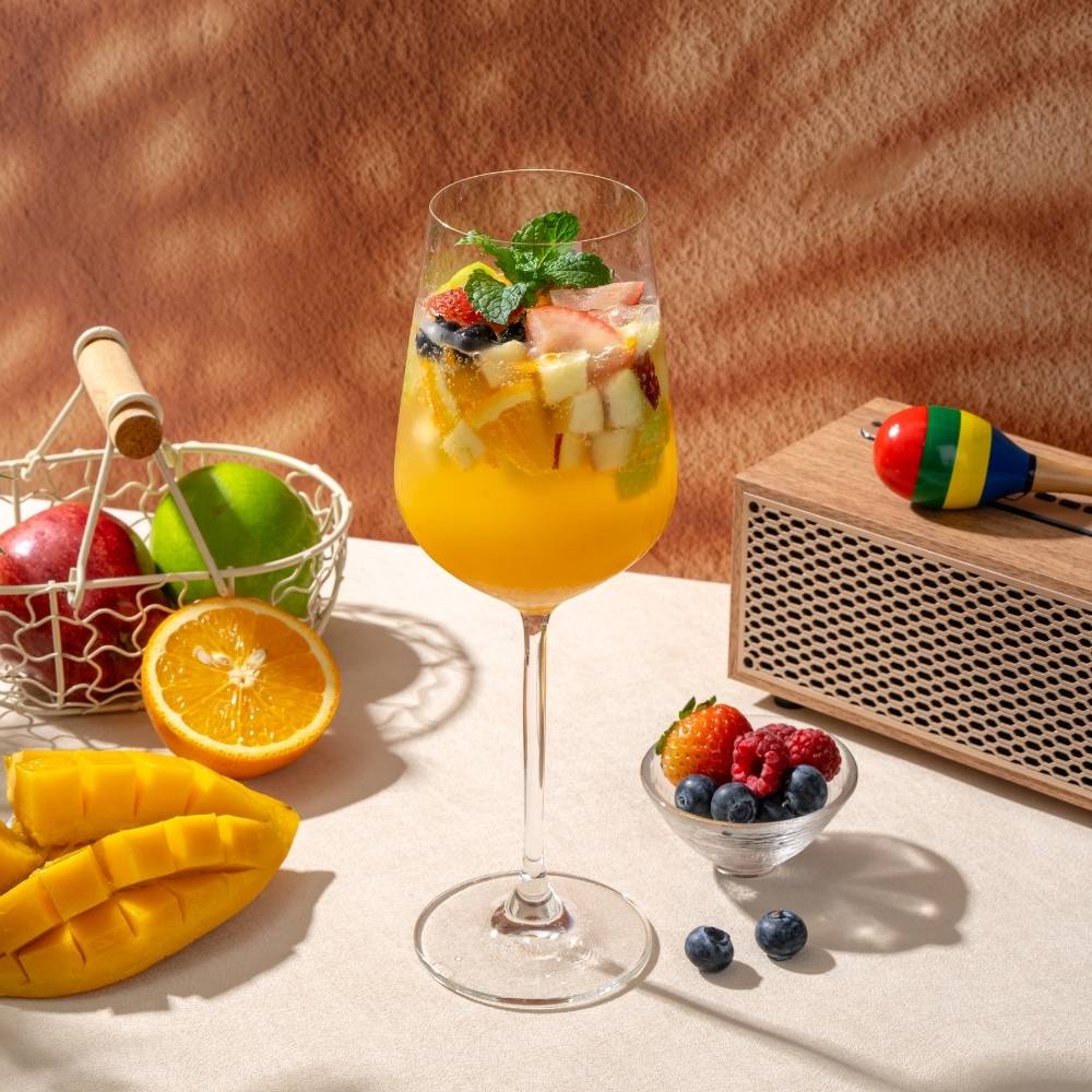 Sangria con frutta fresca